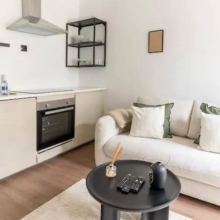 Апартаменты Vignoles Nation Cosy Париж